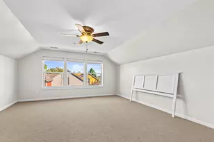 440 N 4th St, Jacksonville, OR 97530 - Photo 23