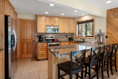 17905 Rhododendron Lane, Sunriver, OR 97707 - Photo 11