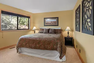 17905 Rhododendron Ln, Sunriver, OR 97707 - Photo 17