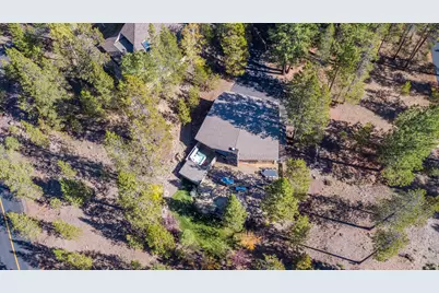 17905 Rhododendron Lane, Sunriver, OR 97707 - Photo 3