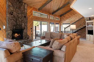 17905 Rhododendron Ln, Sunriver, OR 97707 - Photo 15