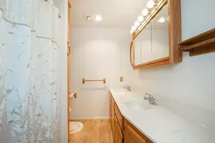 225 Lee Joy Dr, Grants Pass, OR 97526 - Photo 25