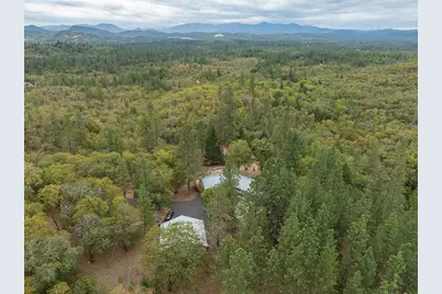 225 Lee Joy Drive, Grants Pass, OR 97526 - Photo 45