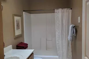 1841 Cloverlawn Dr, Grants Pass, OR 97527 - Photo 15