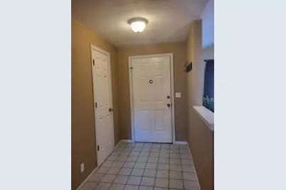 1841 Cloverlawn Drive, Grants Pass, OR 97527 - Photo 9