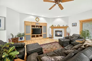 220 Pine Lake Dr, Eagle Point, OR 97524 - Photo 7