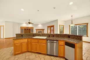 220 Pine Lake Dr, Eagle Point, OR 97524 - Photo 49