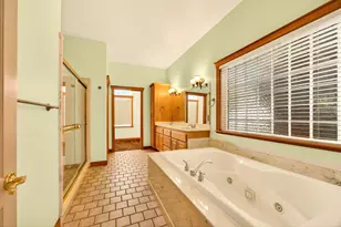 220 Pine Lake Dr, Eagle Point, OR 97524 - Photo 59