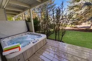 17704 Rogue Ln, Sunriver, OR 97707 - Photo 7