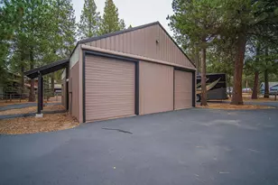 56019 Snow Goose Rd, Bend, OR 97707 - Photo 47