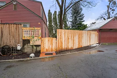 1108 S Oakdale Avenue, Medford, OR 97501 - Photo 15