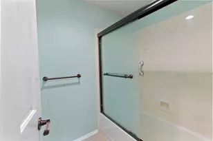 2203 NW Juliet Ln, Grants Pass, OR 97526 - Photo 29