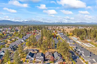 1094 E Horse Back Trail, Sisters, OR 97759 - Photo 43