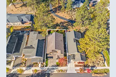 1094 E Horse Back Trail, Sisters, OR 97759 - Photo 41