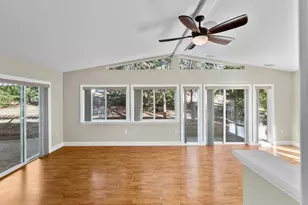 395 Robleda Dr, Central Point, OR 97502 - Photo 25