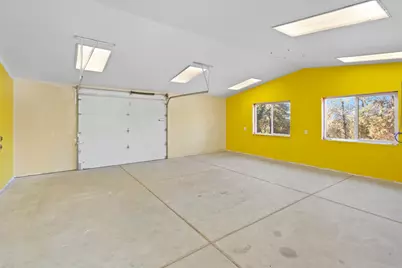 395 Robleda Drive, Central Point, OR 97502 - Photo 53