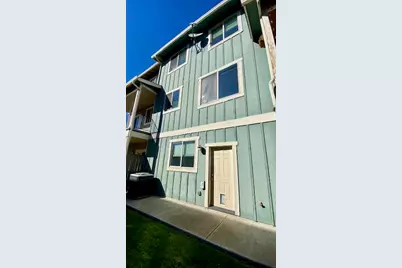 341 Englemann Lane, Medford, OR 97501 - Photo 7