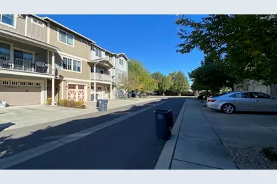 341 Englemann Lane, Medford, OR 97501 - Photo 5