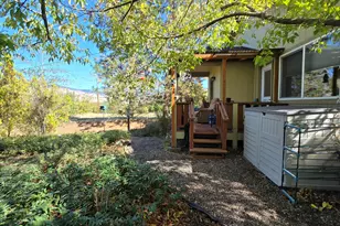 488 Crowson Rd, Ashland, OR 97520 - Photo 3