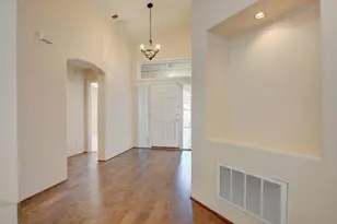 602 Summerwood Dr, Medford, OR 97504 - Photo 7