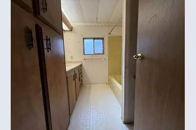 61060 Kings Lane #121, Bend, OR 97702 - Photo 11