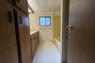 61060 Kings Ln, Bend, OR 97702 - Photo 11