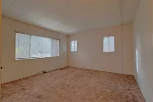 61060 Kings Ln, Bend, OR 97702 - Photo 13