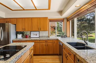 16787 Pony Express Way, Bend, OR 97707 - Photo 39