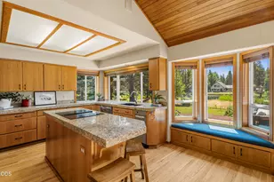 16787 Pony Express Way, Bend, OR 97707 - Photo 41
