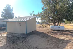 12705 SW Airfield Ln, Culver, OR 97734 - Photo 19