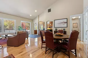 2975 NW Lucus Ct, Bend, OR 97703 - Photo 7