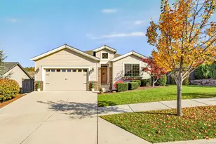1604 Palermo St, Medford, OR 97504 - Photo 7