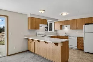 9413 SW Meadow Rd, Terrebonne, OR 97760 - Photo 13