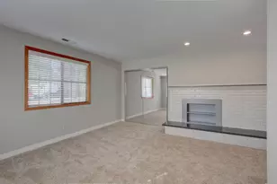 349 Tan Oak Dr, Medford, OR 97504 - Photo 19