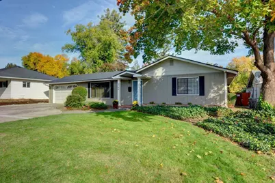 349 Tan Oak Drive, Medford, OR 97504 - Photo 43