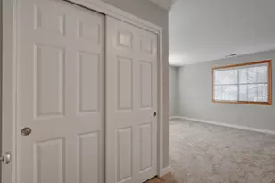 349 Tan Oak Dr, Medford, OR 97504 - Photo 15