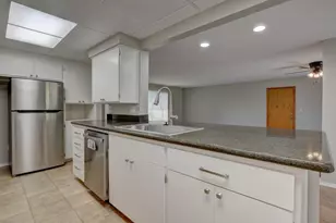 349 Tan Oak Dr, Medford, OR 97504 - Photo 13