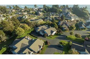 219 Schooner Bay Dr, Brookings, OR 97415 - Photo 47