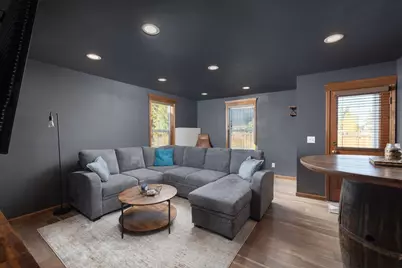 1110 E Cascade Avenue, Sisters, OR 97759 - Photo 25