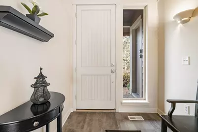 10952 Village Loop, Redmond, OR 97756 - Photo 3