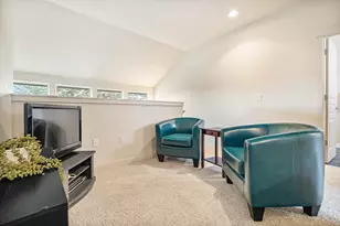 10952 Village Loop, Redmond, OR 97756 - Photo 33