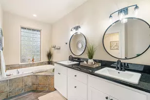 10952 Village Loop, Redmond, OR 97756 - Photo 21