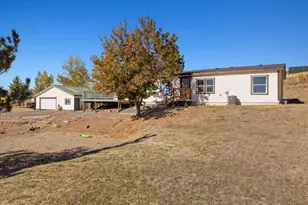 1017 Homedale Rd, Klamath Falls, OR 97603 - Photo 5