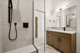 13210 SW Seven Peaks Loop, Powell Butte, OR 97753 - Photo 29