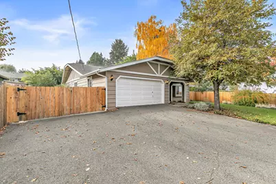 1974 Hamilton Lane, Grants Pass, OR 97527 - Photo 5