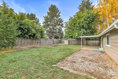 1974 Hamilton Lane, Grants Pass, OR 97527 - Photo 43