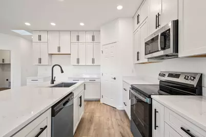 137 SE 16th Street, Madras, OR 97741 - Photo 9