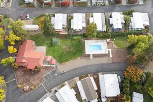 3955 S Stage Rd, Medford, OR 97501 - Photo 41