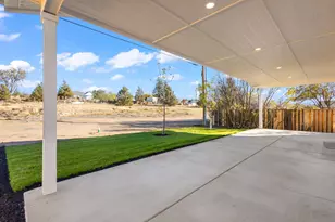 147 SE 16th St, Madras, OR 97741 - Photo 33