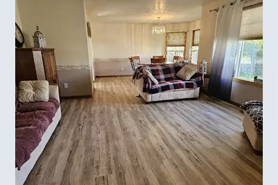 3919 Monrovia Way, Klamath Falls, OR 97603 - Photo 9